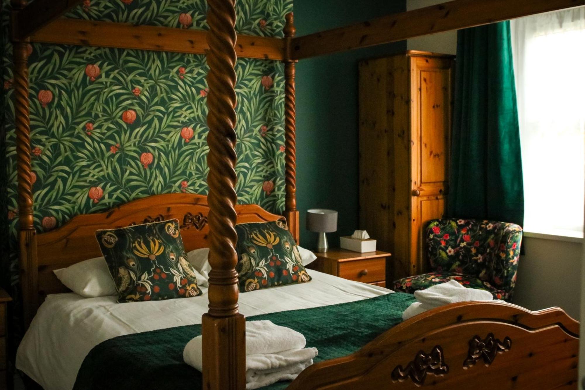 مينهيد Waverley B & B المظهر الخارجي الصورة